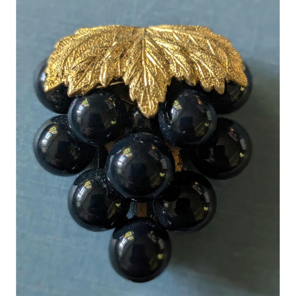 Vintage Black Glass Grape Dress Clip Gold Tone Leaves 1930s Art Deco